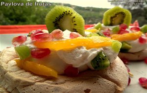 
pavlova Con Frutas.
