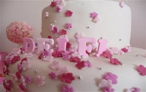 Fantasia Comestible: Torta Decorada
