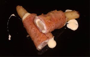 Rollitos De Espárragos
