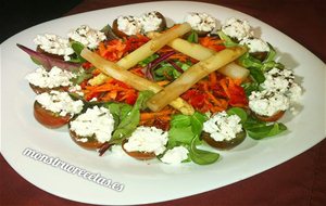 Ensalada De Tomates Cherry Kumato Con Requesón