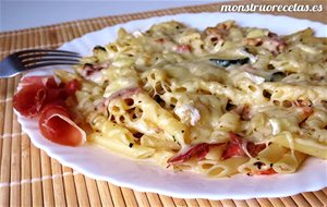 Macarrones Gratinados Con Jamón Serrano Y Calabacín