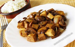 Saltealdo De Tofu Con Champiñones. Receta Fácil