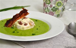 Crema De Guisantes Con Helado De Bacon
