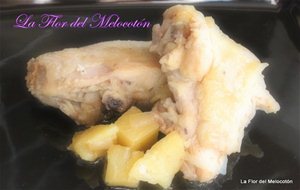 Pollo Con Piña Al Coientrau
