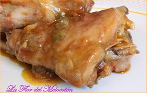 Conejo Con Fritada Y Salsa De Soja
