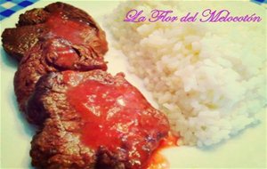 Lomo De Ciervo Con Salsa De Fresas
