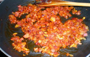 Espaguetis Con Bacon Y Pimentón