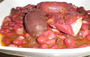 Judias Rojas Con Chorizo Y Morcilla