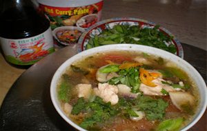 Tom Yum Gai, Sopa De Pollo Vietnamita