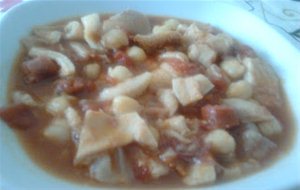 Callos Con Garbanzos
