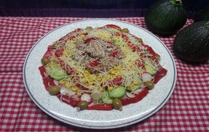 Ensalada De Lo Que Hay En El Frigorífico.
