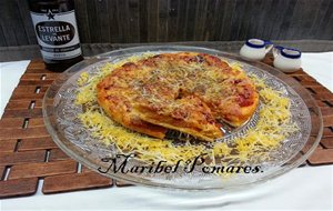 Pizza Con Doble Masa.
