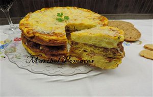 Pastel De Tortillas De Pasta A La Carbonara, Cebolla, Atún, Patata, Calabacin Y Queso.
