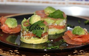 Babel De Bacalao Y Salmón Al Aguacate Con Germinados De Lentejas.
