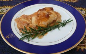 Lomos De Bacalao Con Piñones Y Pasas.
