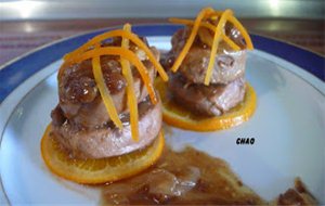 Solomillo De Cerdo En Salsa De Jerez Con Caramelizado De Naranja, Zanahoria E Higos
