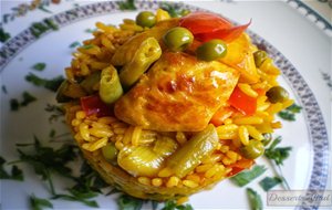 Arroz Con Pollo Y Pimientos De Padrón
