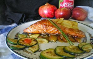 Lomo De Salmón Sobre Manzanas Caramelizadas Con Sidra
