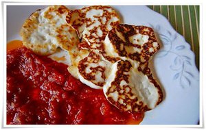 Queso A La Plancha Con Tomate
