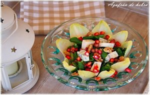 Ensalada De Granada Y Queso Gorgonzola
