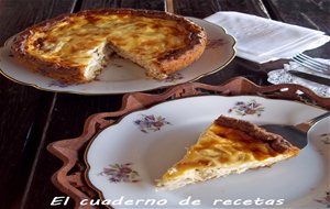 Quiché De Cebolla & Sardinas
