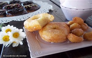 Donuts De Azúcar Y Chocolate.
