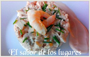 Ensaladilla De Merluza Y Langostinos Con Salsa Rosa - Propuestas Navideñas.
