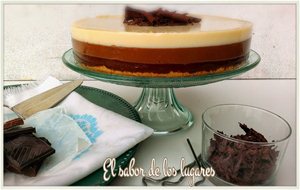 Tarta Tres Chocolates (thermomix).
