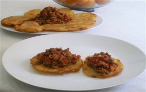 Patacones De Banano Con Carne Picada (molida)
