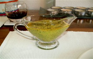 Pesto De Albahaca
