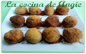 Bolitas De Atún Con Mariquitas Cherry
