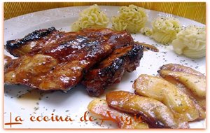 Costillas A La Miel Con Manzanas
