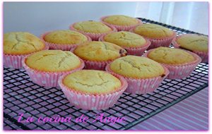 Muffins De Chocolate Blanco Y Mermelada
