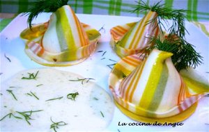 Sombreros De Pasta Rellenos Con Salsa De Eneldo
