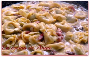 Tortellinis Con Crema De Pollo
