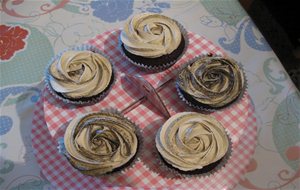 Cupcake De Chocolate Con Crema De Avellana
