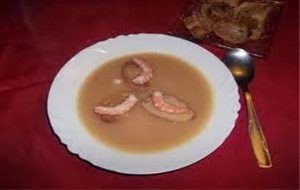 Sopa De Salmón Y Gambas Al Curry
