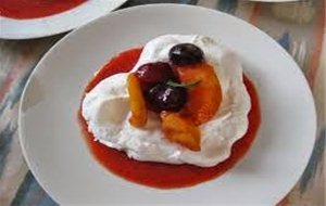 Yogur Con Dulce De Leche Y Frutos Rojos
