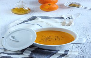 Crema Especiada De Calabaza Asada Y Naranja 
