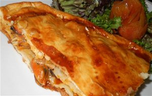 Calzone De Verduras Y Mejillones