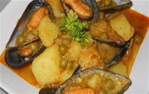 Mejillones Con Patatas Guisadas