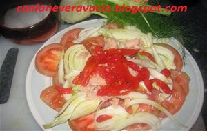 Ensalada De Tomate, Hinojo,atún Y Pimiento Asado
