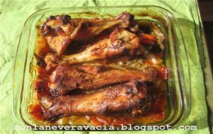 Aletones De Pavo Al Horno  Con Coles De Bruselas
