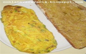 Tortilla De Ajos Tiernos Del Huerto Y Huevos De Gallina De Campo.
