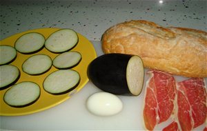 Tosta De Jamón Con Berenjena
