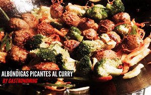 Albóndigas Picantes Al curry