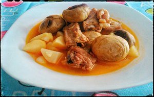 Guisado De Champiñones Y Costillas
