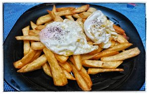 Algo Rapido, Huevos Fritos Con Patatas
