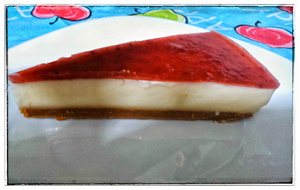 Algo Dulce , Tarta De Queso Y Gelatina De Mermelada
