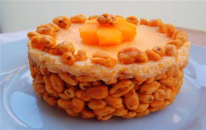 Tarta Crujiente De Mousse De Melocoton
